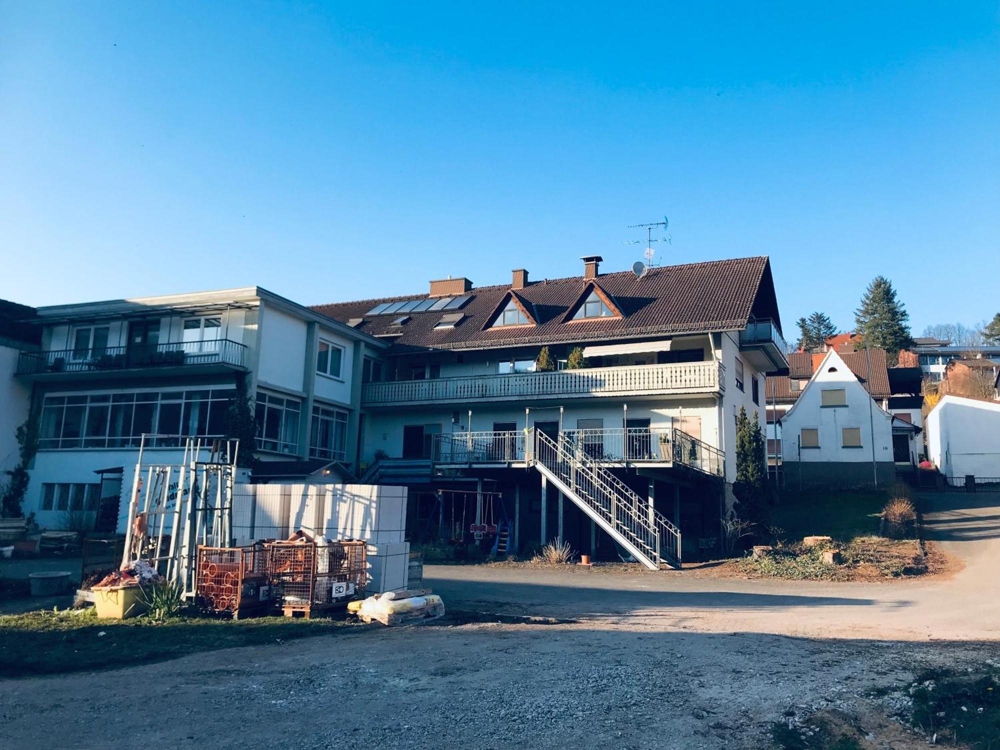 Hotel-Gasthof Zur Krone Waldaschaff Exteriör bild